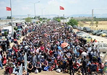 Suriye'ye geçenlerin sayısı 40 bini buldu