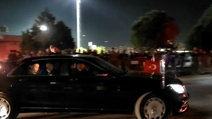 Başkan Erdoğan Gaziantep'te köy evinde vatandaşlarla bir araya geldi