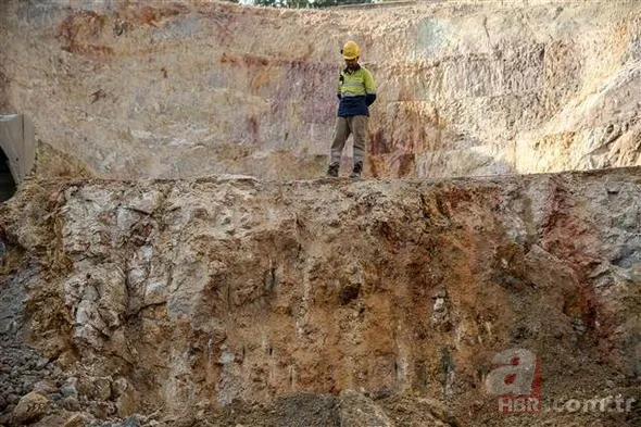 20 gramlık altın bilezik için 5 ton kaya işliyorlar 11