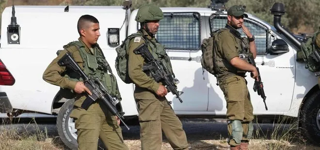 İhanet içerden: İşgalci İsrail ordusu kırılmaya başladı! Orduya ait üsten ekipman çaldı