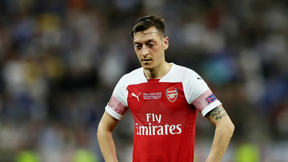 Fenerbahçe'de Mesut Özil müjdesi