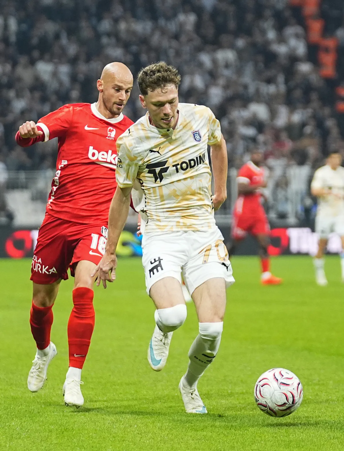 CANLI Beşiktaş zirve yarışında kritik virajda Başakşehir'e karşı - 2