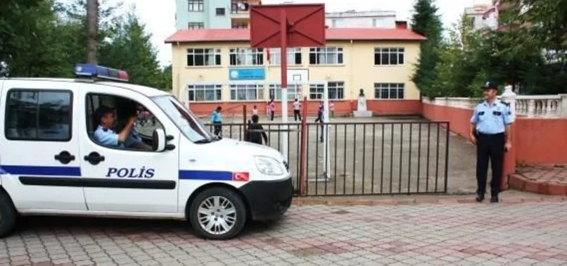 OKUL POLİSİNE ONAY