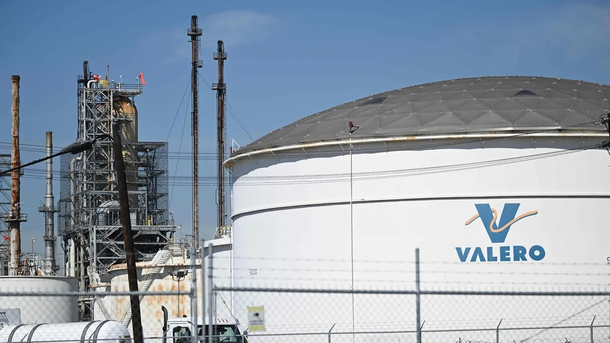 ABD'nin Teksas eyaletindeki petrol rafinerisinde patlama