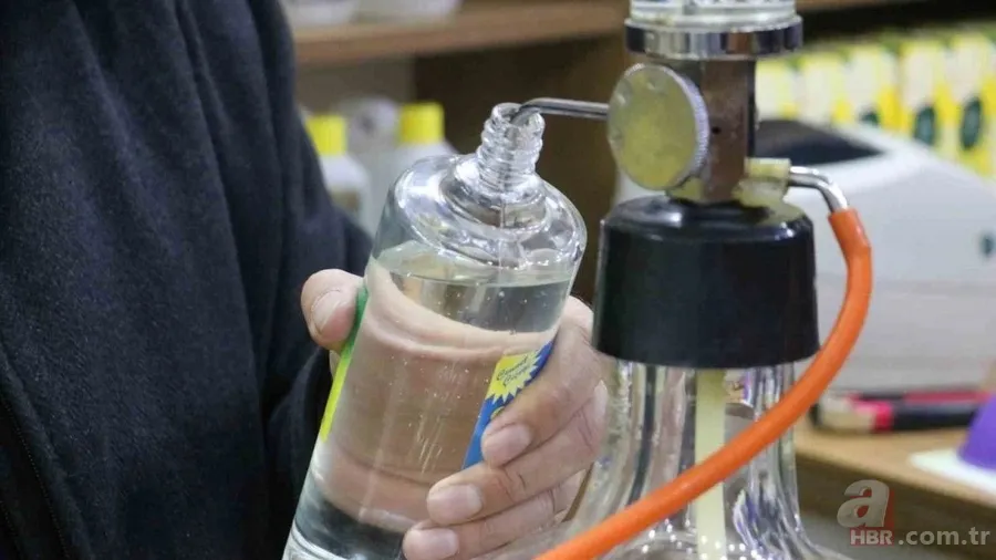 Kolonya Yarayı Neden Yakar? Herkes Mikroplar Öldüğü İçin Sanıyordu, Meğer... 4