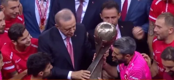 Ampute Futbol Milli Takımı İstanbul’da tarih yazdı: 2022 Dünya Kupası Türkiye’nin!