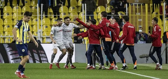 Fenerbahçe: 0 - Olympiakos: 3 MAÇ SONUCU | Sarı Kanarya Kadıköy’de kayıp