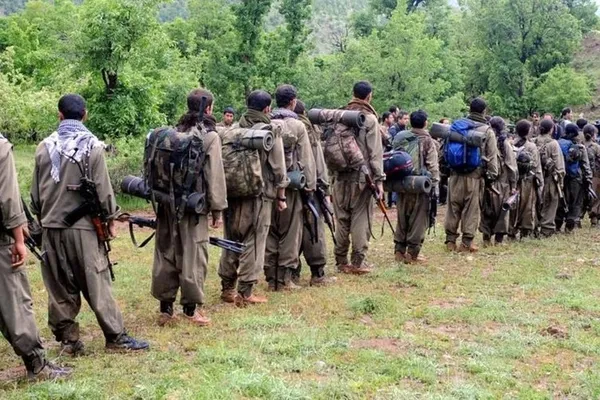 1693111094602.jpg HDP'li Pervin Buldan'ın eşinin yeğeni sınırda enselendi! PKK'ya üyelikten dosyası çıktı - 6