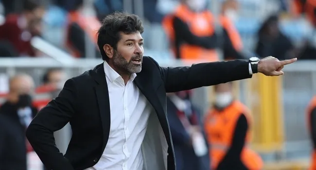 SON DAKİKA: Kasımpaşa'da Hakan Kutlu dönemi sona erdi - 1