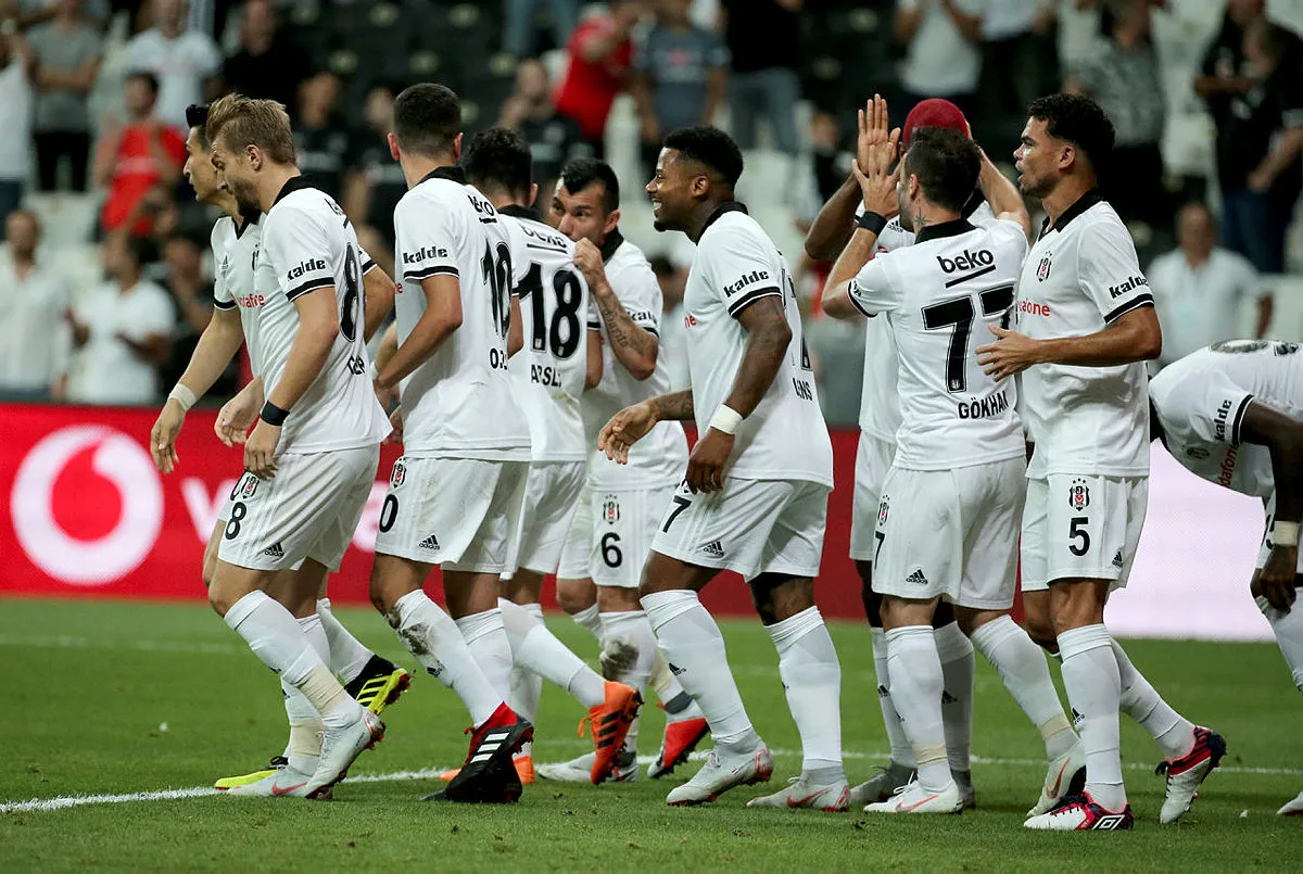 Kartal avantajı kaptı