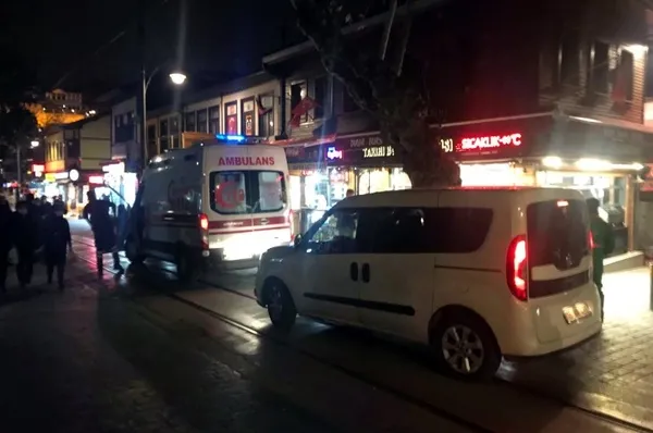 Sağlık çalışanına kafa attı! Şoke eden kareler - 4