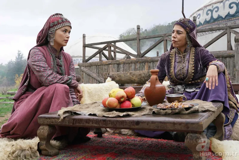 Kuruluş Osman'ın Lena'sı Seray Kaya objektiflere takıldı: Tatil modundayım 12