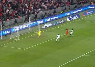 Ferdi Kadıoğlu Fransa kalesinde tehlike yarattı