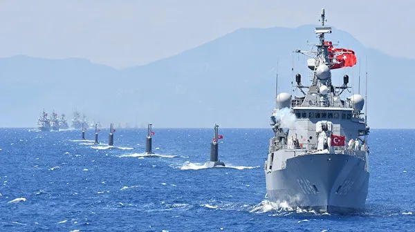 1669067552314.jpg Yunanistan'dan Türkiye'ye yönelik küstah Doğu Akdeniz sözleri: Tam bir baş belası gibi davranıyorlar - 3