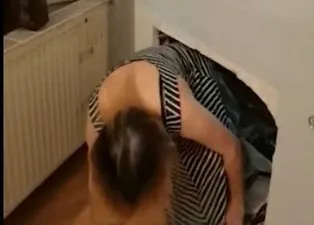 Fuhuş baskınında akılalmaz yöntem! Böyle gizlemişler