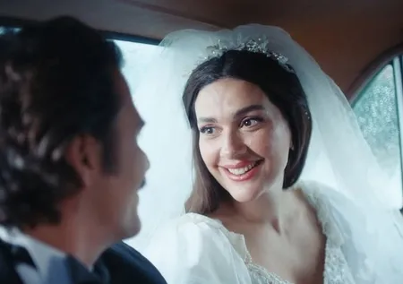 Annem Ankara'nın Zuhal'i Bergüzar Korel'in sır gibi sakladığı oğlu kocaman oldu! 