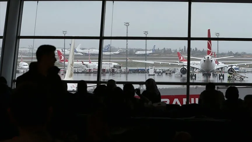 thyden-ogrencilere-avrupa-ucuslarinda-indirim-kampanya-sartlari-neler-1776280143626.jpg Öğrenci yolcular için bilet indiriminin yanı sıra ek avantajlar da sunuluyor.