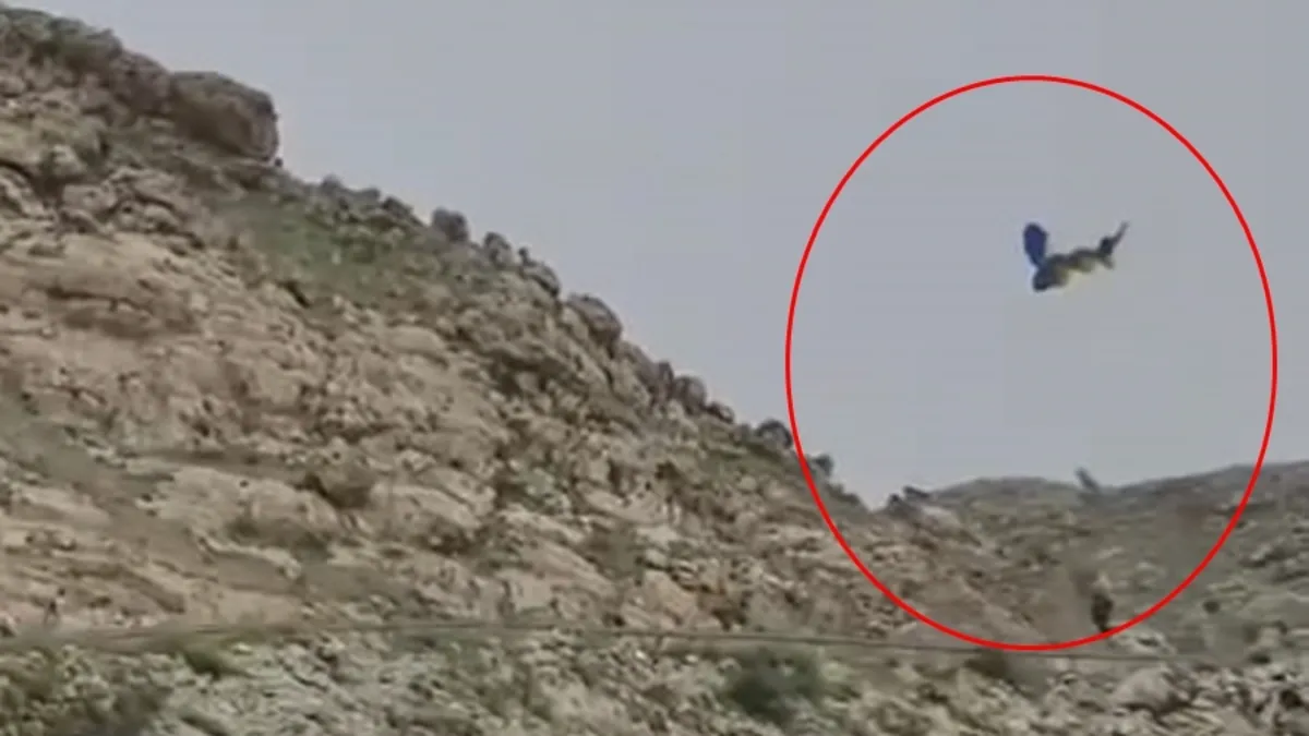 Ters rüzgara kapılan paraşütçü düştü; o anlar kamerada