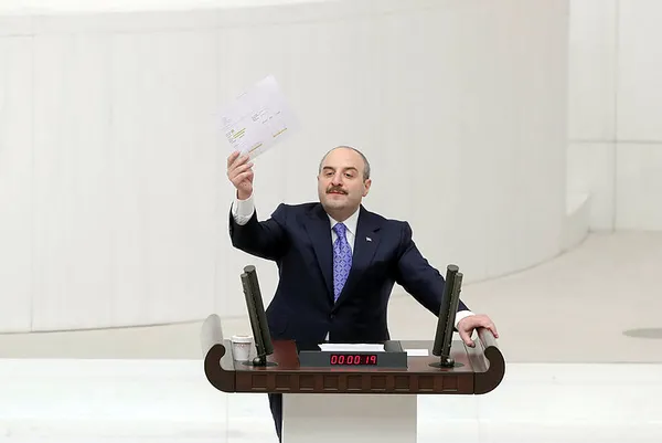 Bakan Mustafa Varank’tan muhalefetin yolsuzluk iddialarına flaş yanıt! İspat etmeyen namerttir