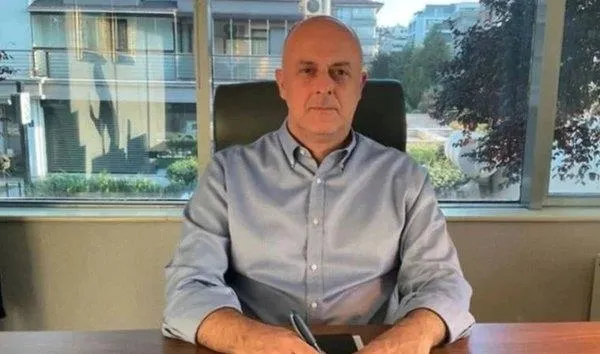 CHP Lideri Kemal Kılıçdaroğlu'ndan adaylık için yeni hamle! Genel Merkez'e "Ben Kemal geliyorum" afişi asıldı | Adaylık krizi pankartlara yansıdı - 6