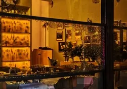 Kadıköy’de silahlı dehşet! Restorana kurşun yağdırdı