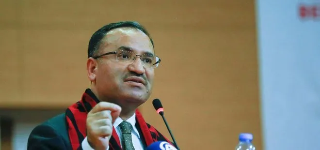 15 YIL SONRA MERKEL KONUŞACAK YER BULAMAZ