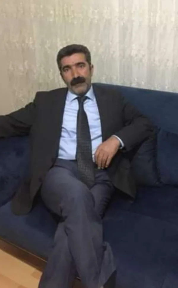 elazigda-senlik-yasa-dondu-halay-cekerken-oldugu-anlar-kamerada-1657655597655.jpg Elazığ’da şenlik yasa döndü! Halay çekerken öldüğü anlar kamerada - 3