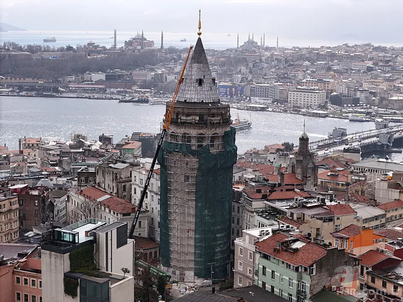 A Haber drone kamerası havadan görüntüledi! Galata Kulesi restorasyonda 14