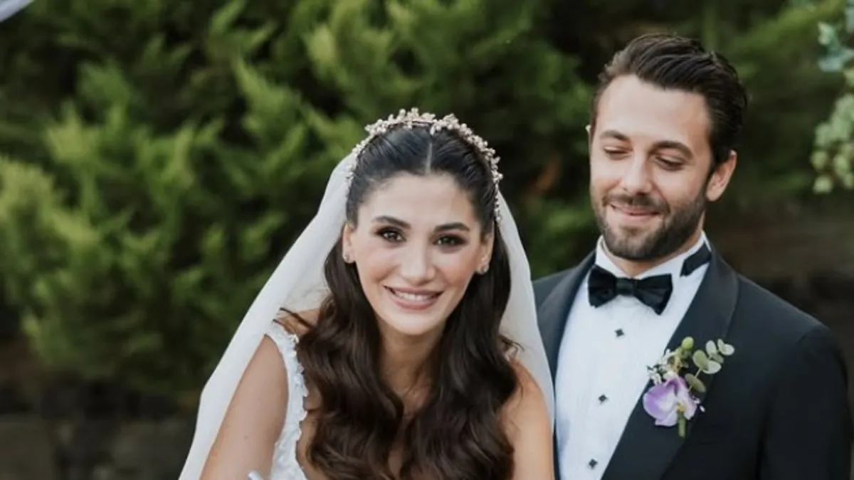 Akasya Durağı'nın Zeyno'su Sitare Akbaş herkesi şaşırtan evliliğini anlattı