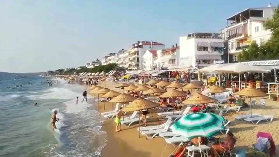 Bayramda yer kalmadı: Nüfusu 15 kat arttı