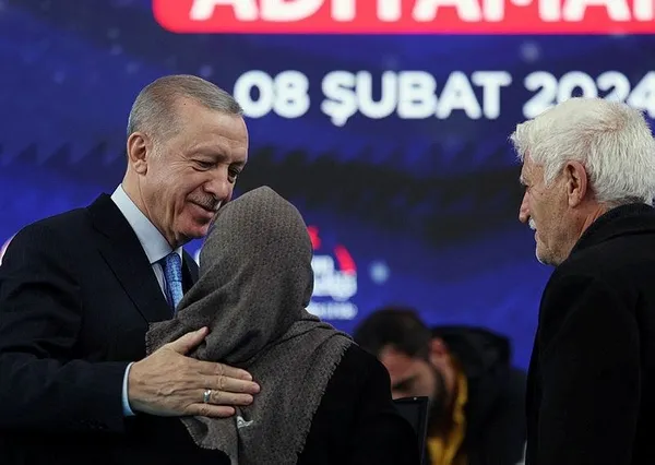 baskan-recep-tayyip-erdogan-adiyamanda-konustu-butun-gunahi-bay-kemale-yuklediler-1707403933861.jpeg Başkan Recep Tayyip Erdoğan Adıyaman'da konuştu: Bütün günahı Bay Kemal'e yüklediler - 12