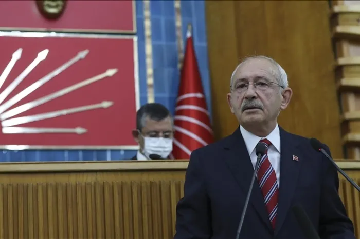 Tezkereye ’hayır’ oyu veren CHP’ye şehit ailelerinden tokat gibi sözler: Artık Atatürk’ün partisi değil! İpler Kandil’in eline geçti