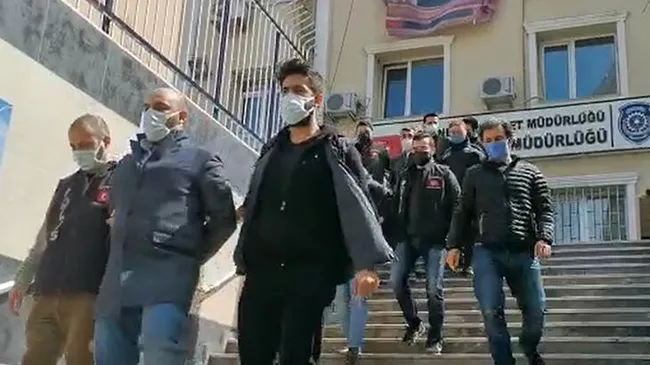 İstanbul’da geçen hafta yaşanan kanlı çatışma sosyeteye uzandı - 4