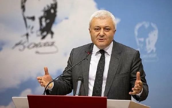 Ekrem İmamoğlu delege avında! Koltuk için tüm tuşlara basıyor