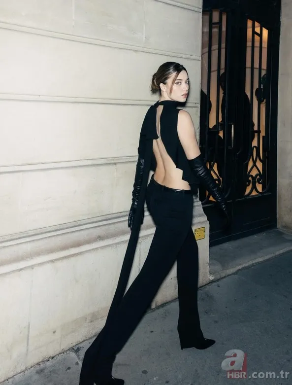 A.B.İ.'nin Çağla'sı Afra Saraçoğlu'ndan siyah şıklığı: Paris'te tüm gözler üzerindeydi 3