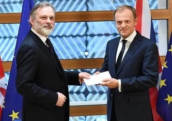 İngiltere, AB'den çıkış sürecini resmen başlattı