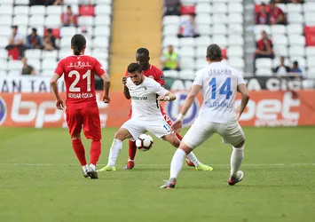 Antalyaspor ile Erzurumspor berabere kaldı!