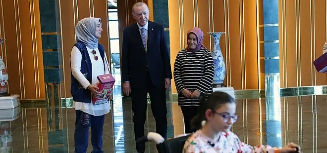 Başkan Erdoğan’dan anlamlı kabul: Kendisiyle görüşmek isteyen engelli 2 çocuğu kabul etti