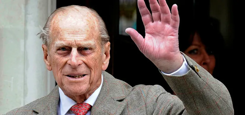 İngiltere Kraliçesi'nin eşi Philip emekliye ayrıldı