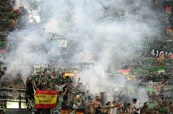 Orkun Kökçü golle buluştu Zeki Çelik erkenden çıkmak zorunda kaldı! UEFA Avrupa Ligi’nde üçüncü hafta maçları tamamlandı