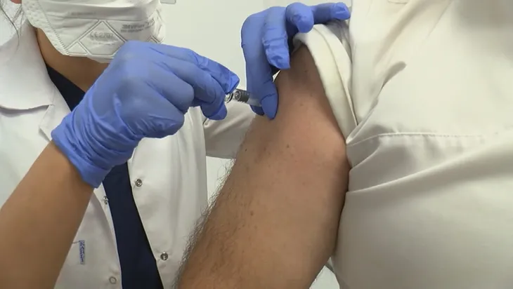 Günde 10 kişiye yapılacak! Kocaeli Üniversitesi’nde gönüllü aşılama çalışmaları başladı