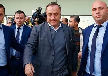 Mehmet Topal, Advocaat'ı üzdü