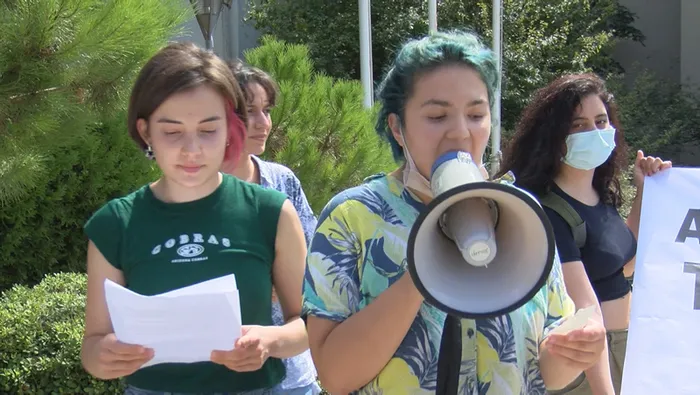Öğrencisinin kalçasına tokat attığını anlatan Celal Şengör'den pişkin savunma! İTÜ'de protesto: Akademide tacize yer yok - 4