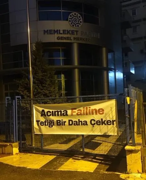 muharrem-incenin-yerel-secimlerde-imamogluna-destek-verecegini-aciklamasina-memleket-partililerden-tepki-acima-1702381880992.jpg Muharrem İnce'nin yerel seçimlerde İmamoğlu'na destek vereceğini açıklamasına Memleket Partililerden tepki: Acıma failine tetiği bir daha çeker - 7