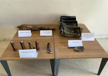 Suriye Telabyad'da mühimmat ele geçirdi