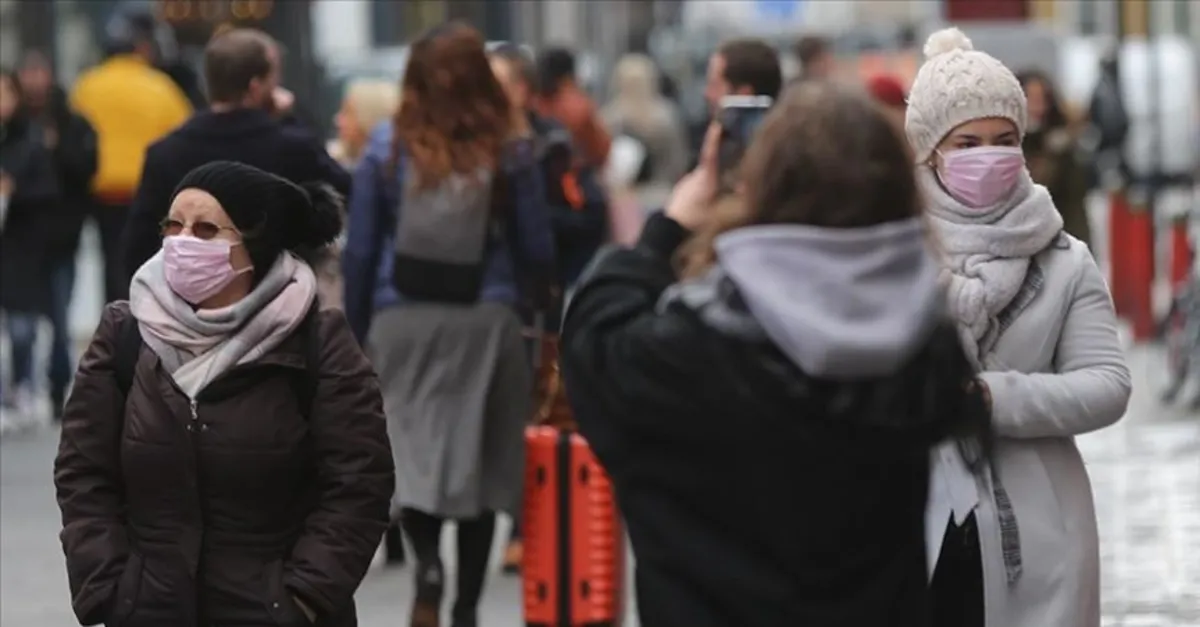 Kosova'da koronavirüs alarmı: Vaka sayıları 5 katına çıktı! Ülkede tekrar sokağa çıkma yasağı başladı | Video izle
