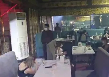 Sokağa çıkma kısıtlamasını yok saydılar! Konya'da koronavirüs eğlencesi!