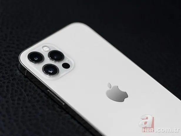 Apple uyardı! Su ile temas eden telefonları pirince yatırırsanız… İşte adım adım suya düşen iPhone modellerine yapacağınız işlemler