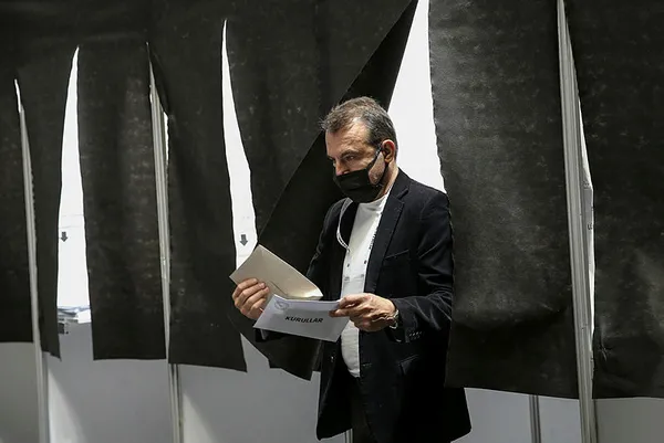 Beşiktaş'ta Ahmet Nur Çebi yeniden başkan seçildi! İşte ilk mesajı... - 2
