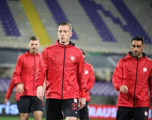 Avrupa'da zafer gecesi olsun! Fenerbahçe, Başakşehir, Sivasspor ülke puanı için zorlu sınavda - 3
